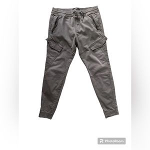 Hollister Men’s Skinny Jogger